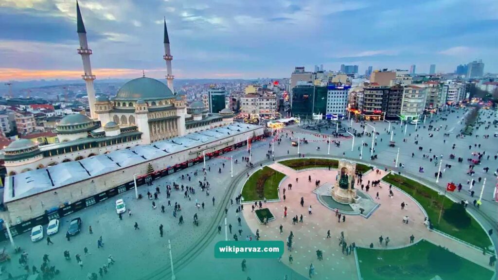 نقطه شروع مناطق دیدنی استانبول از میدان تکسیم